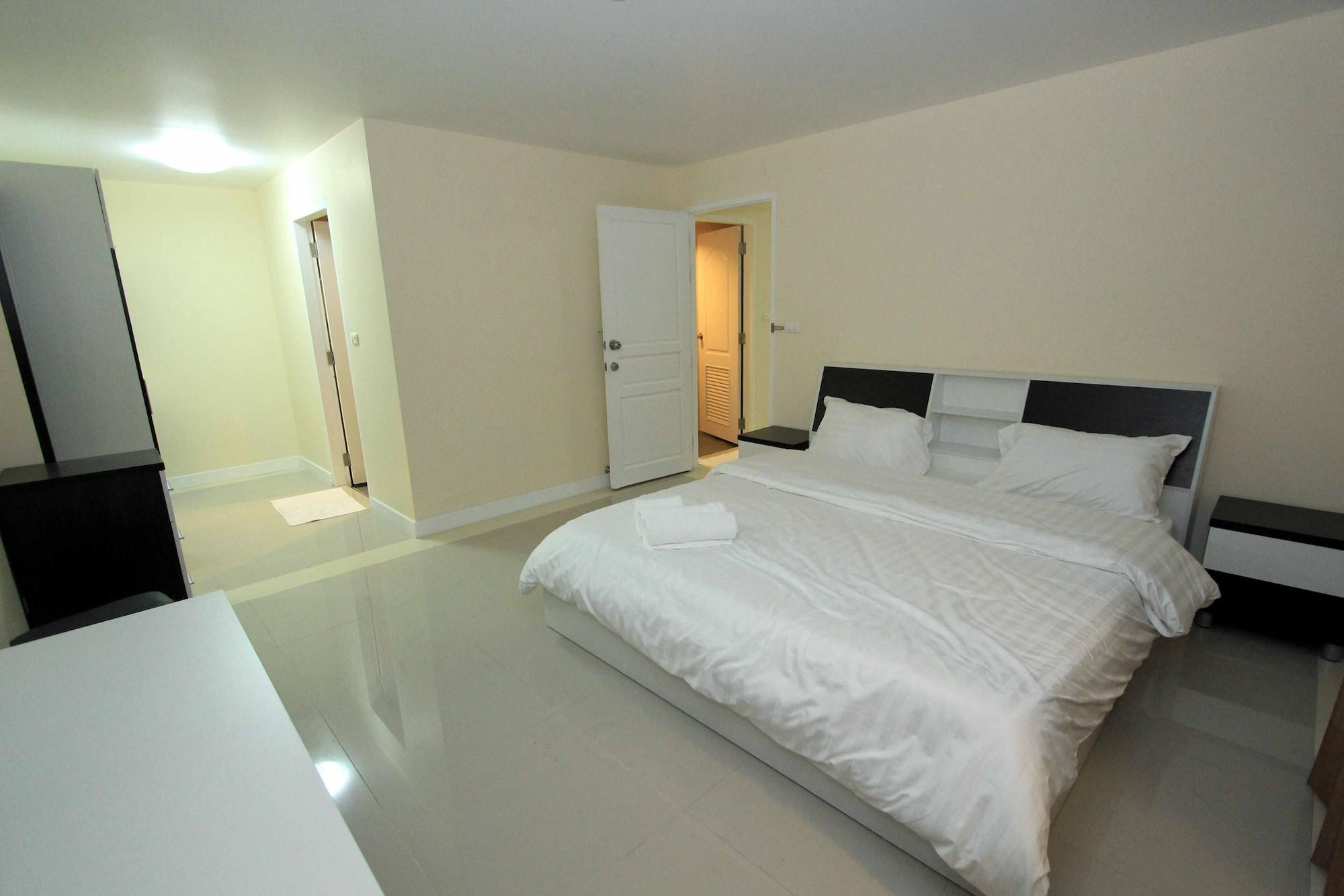 Grow Residences Bangkok Exterior foto